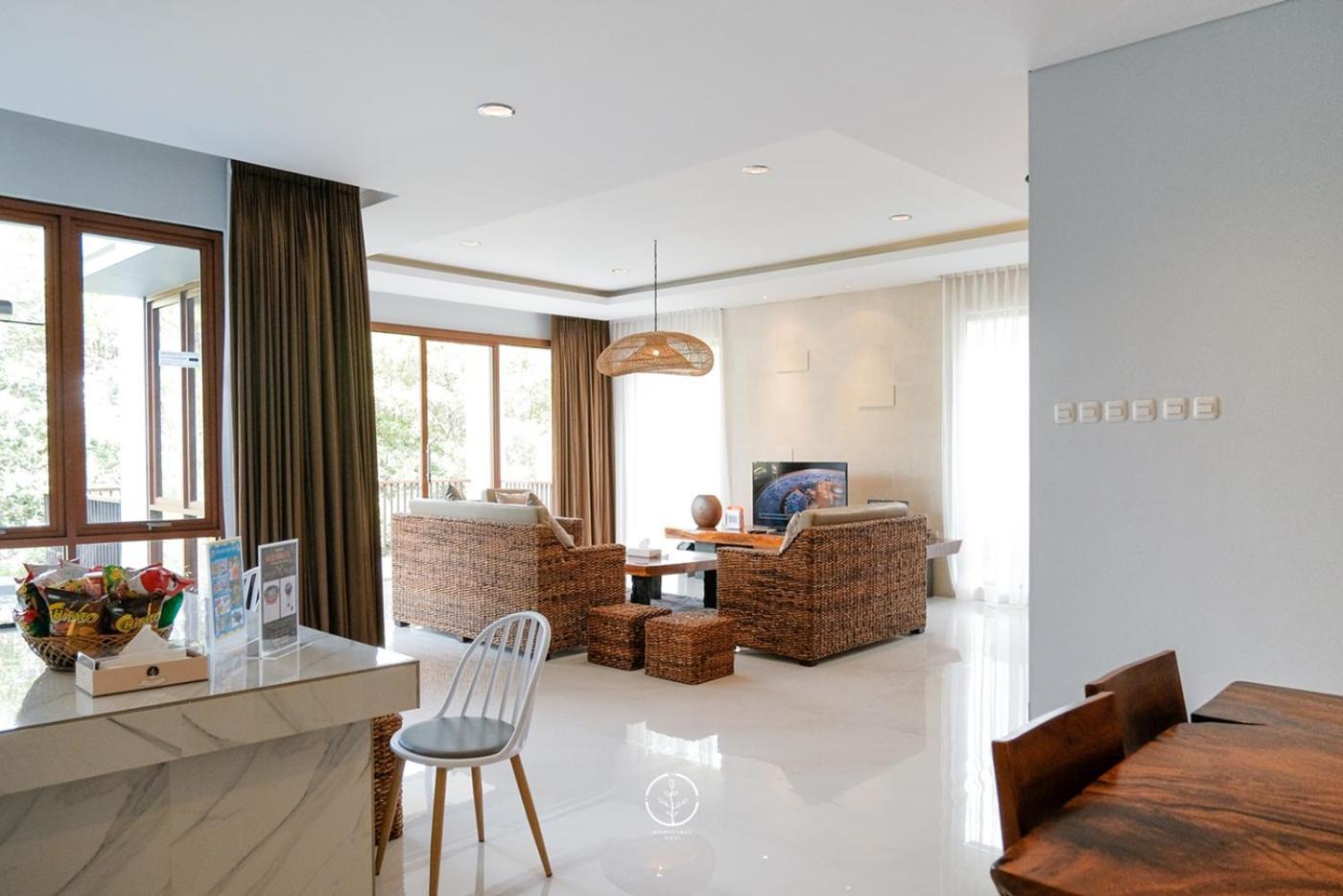 Asmaya Hill View Villa 7 Bedrooms With A Private Swimming Pool Бандунг Екстер'єр фото